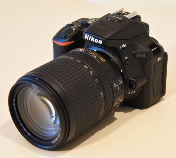 Nikon_D5500-1