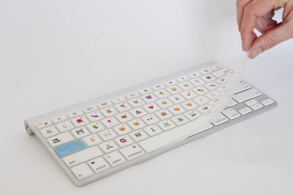 emoji-keyboard-mac-2015-kickstarter-disk-cactus