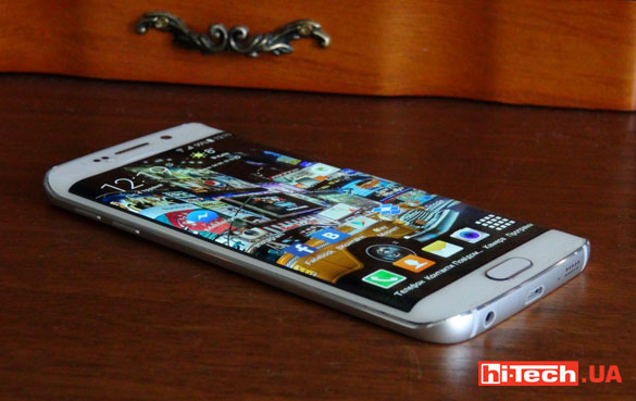 Samsung Galaxy S6 edge 01