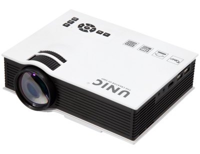 UNIC UC40 Simplified Micro Projector 3