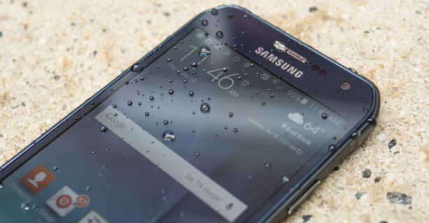 Samsung Galaxy S7 Active 1