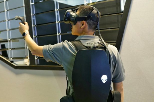 virtual reality backpack Alienware 2