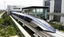 China magnetic train 6000 km per hour